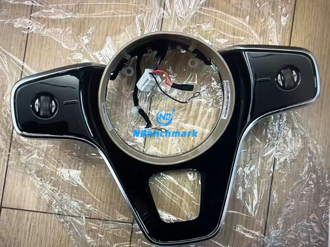 AITO M9 Steering Wheel Assembly and Buttons