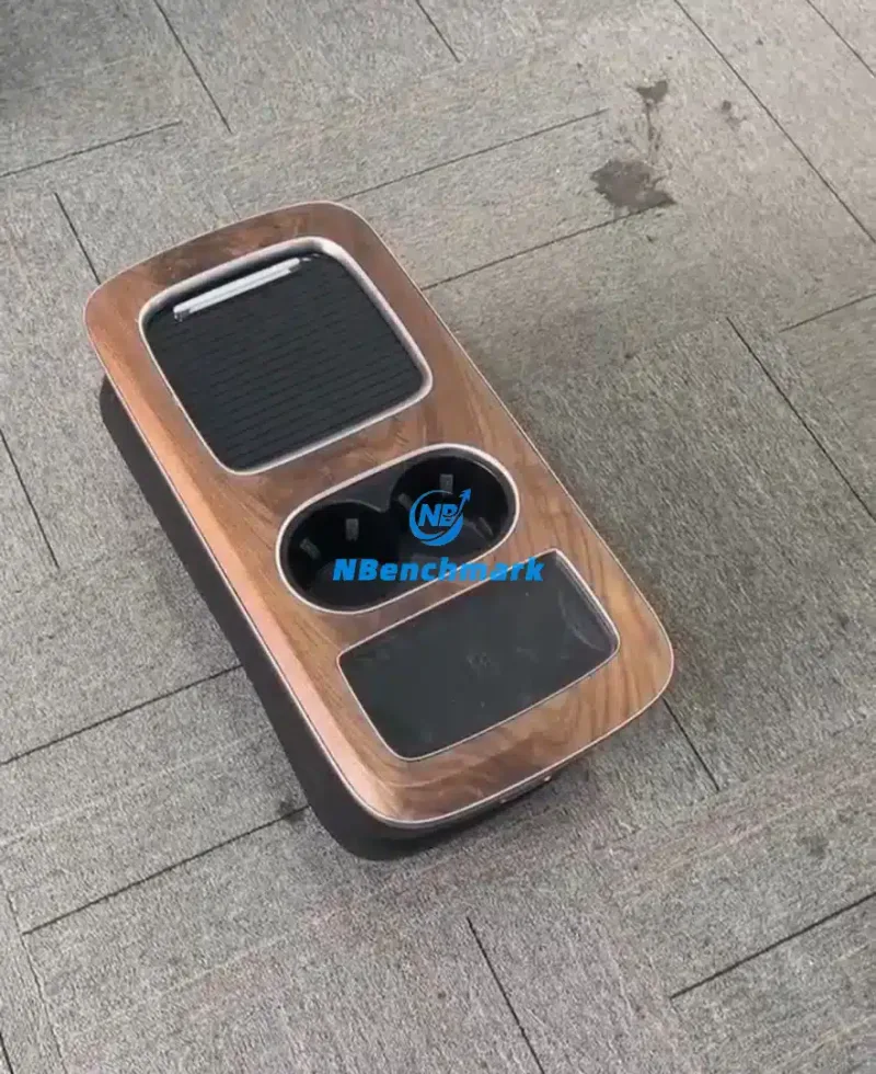 Hongqi HQ9 Armrest Box Assembly Electric Armrest Box