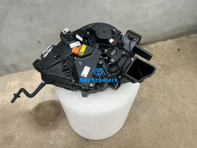 Li Auto L9 rear air conditioning unit assembly blower
