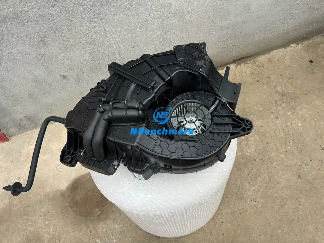 Li Auto L9 rear air conditioning unit assembly blower