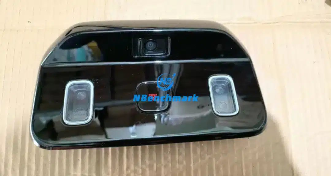 Li Auto MEGA ceiling light switch with camera