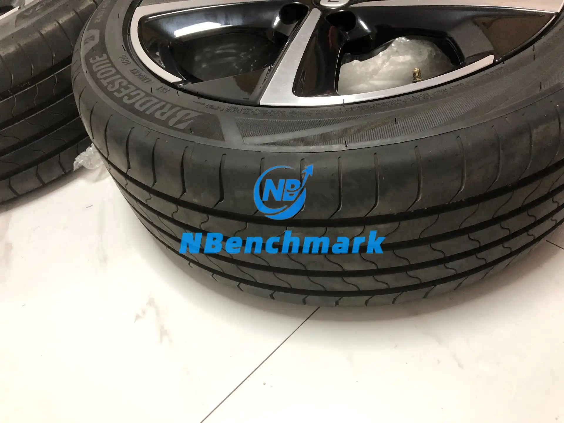 The Xiaomi SU7's blade-style wheels