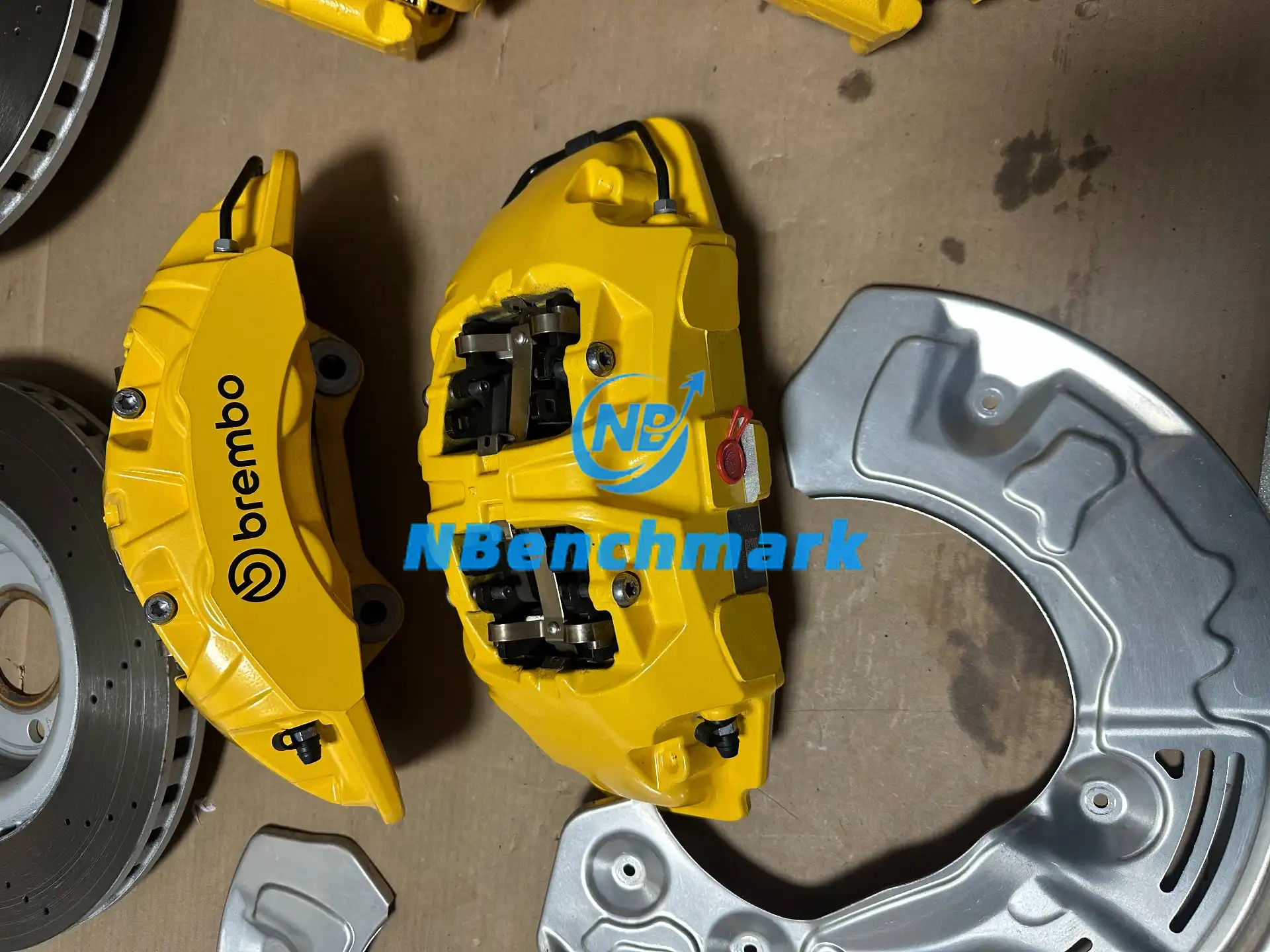 Xiaomi SU7 Brembo Four-Piston Caliper Kit