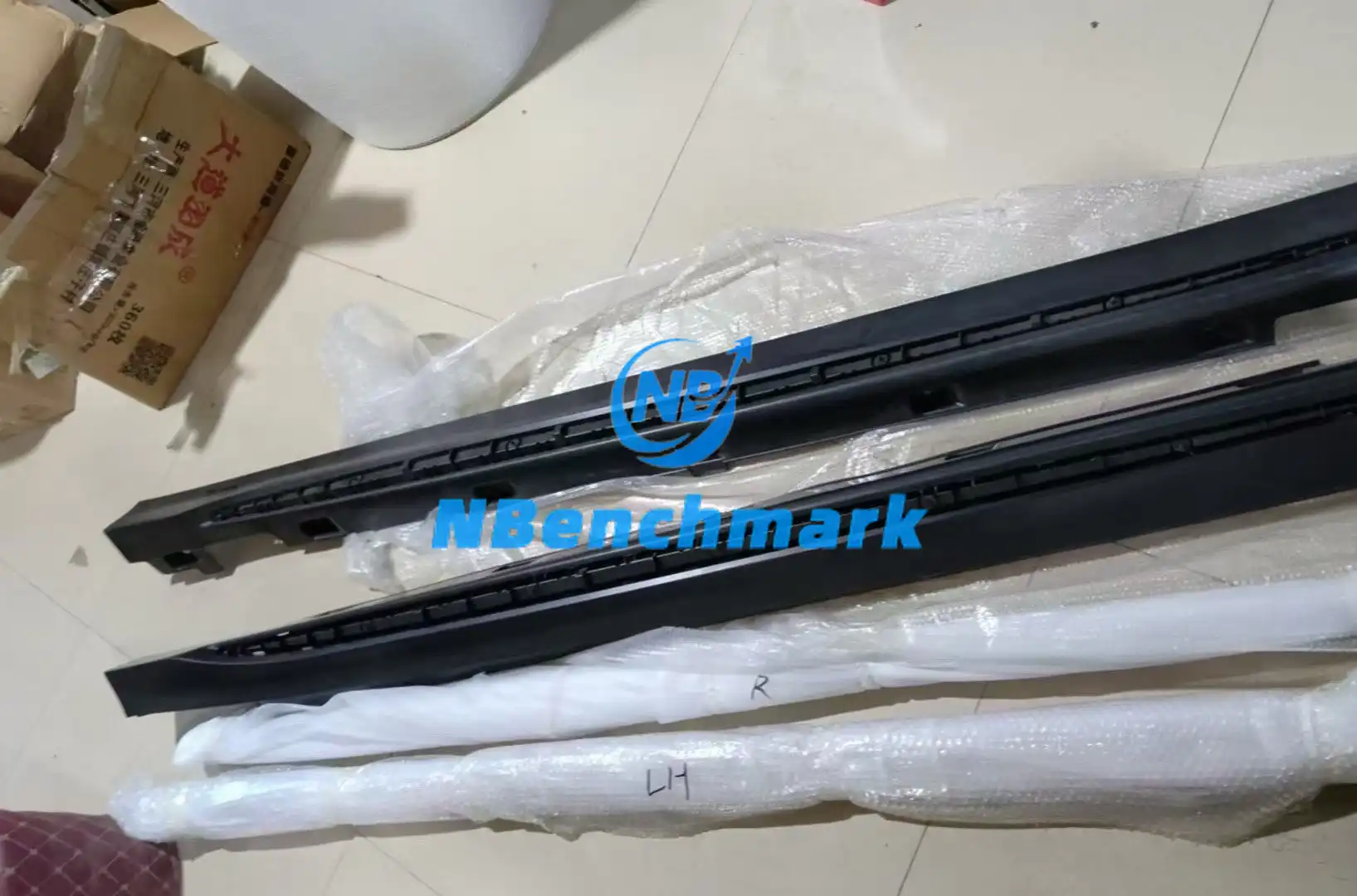 Xiaomi SU7 Ultra carbon fiber side skirt