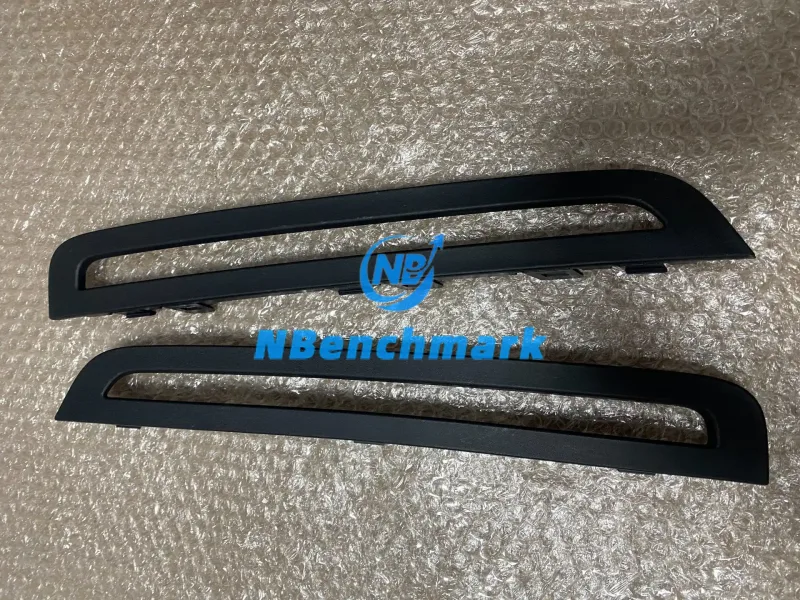 Xiaomi YU7 rear bumper light trim and rear fog lights