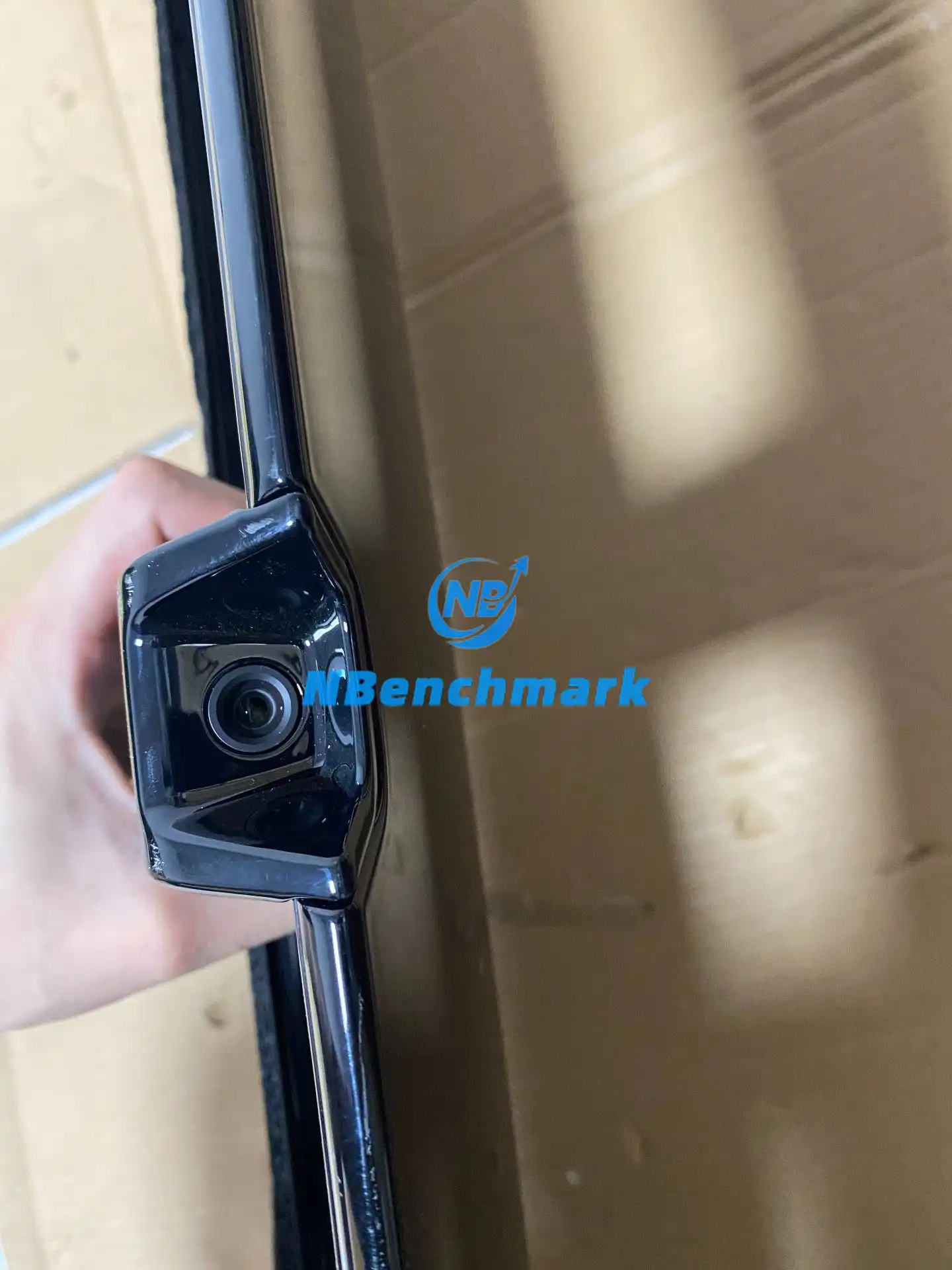 Xiaomi YU7 roof spoiler