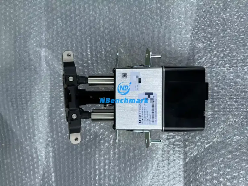 XPeng P7 Central Control Screen Motion Mechanism