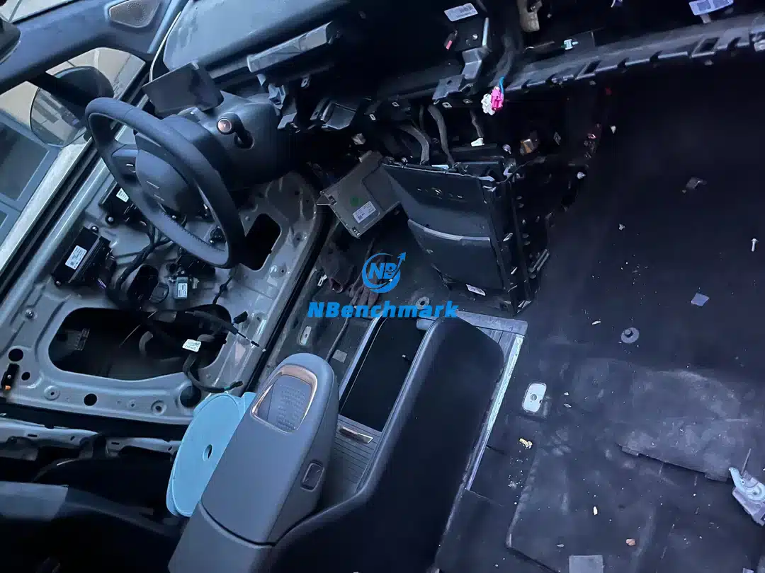 ZEEKR X dashboard electric air vent