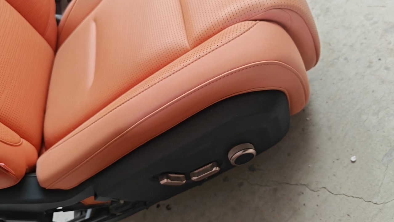 Lynk & Co 900 Passenger Side Seat, OEM