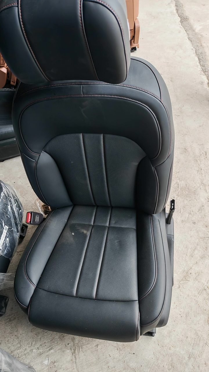 Chery Zongheng G700 Driver Seat, OEM, Black Leather Surface