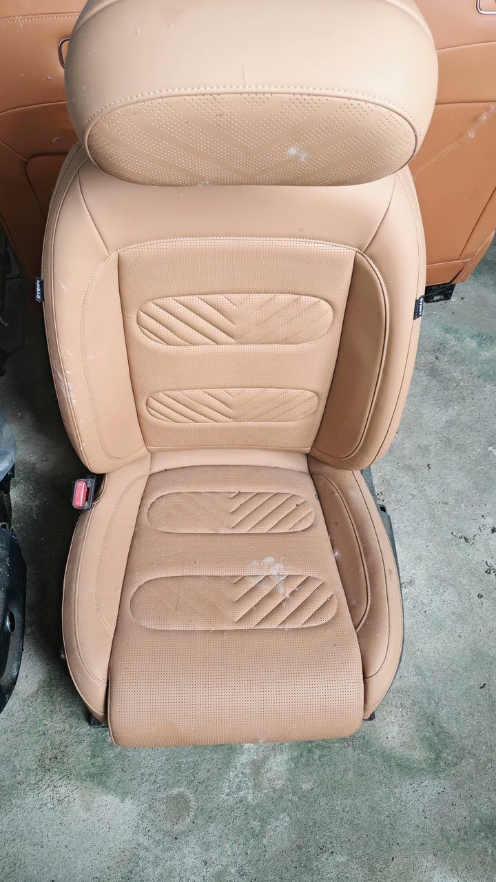 smart 5 Driver Seat, Brown Leather, OEM