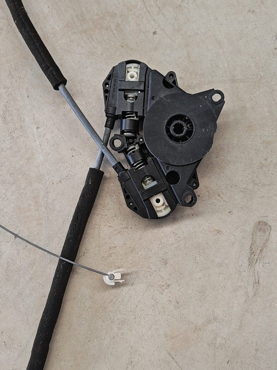 GAC In-One 创 V09 Left and Right Rear Door Pull Cable Assembly Left and Right Middle Door Pull Cable Assembly 容易断, OEM