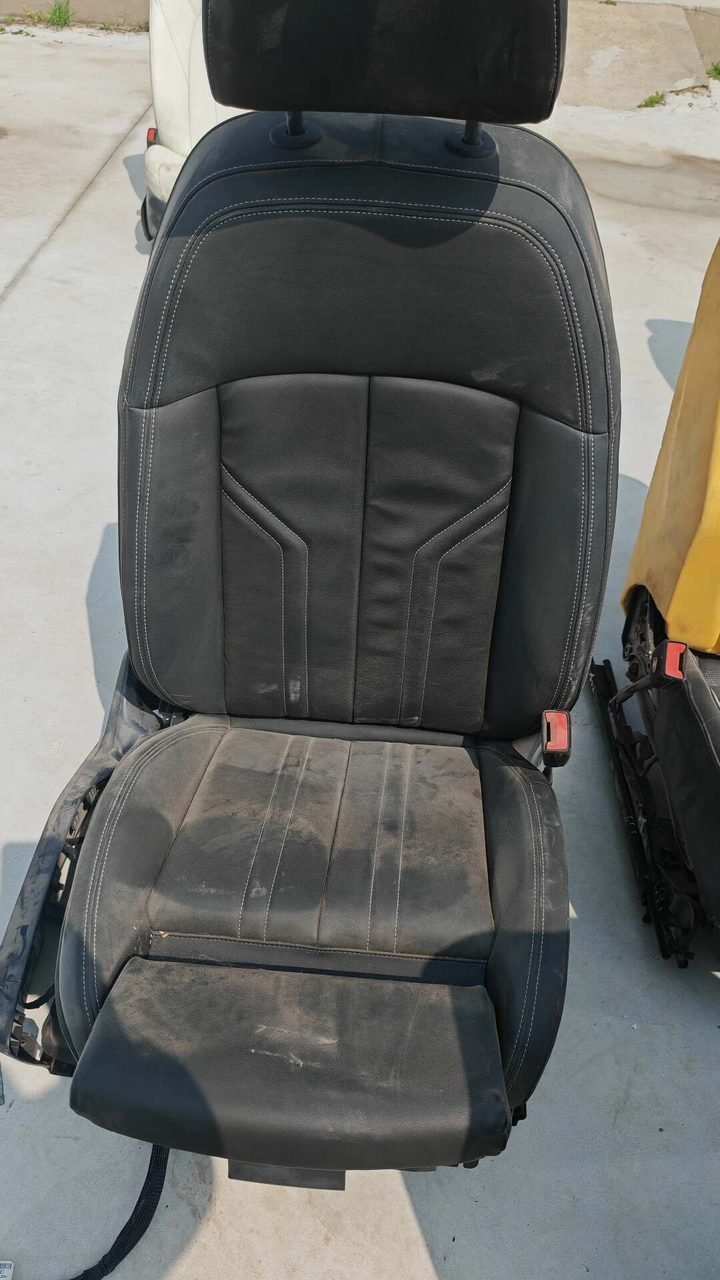 Audi Q6 Passenger Side Seat, OEM, Power Adjustment, with Heating