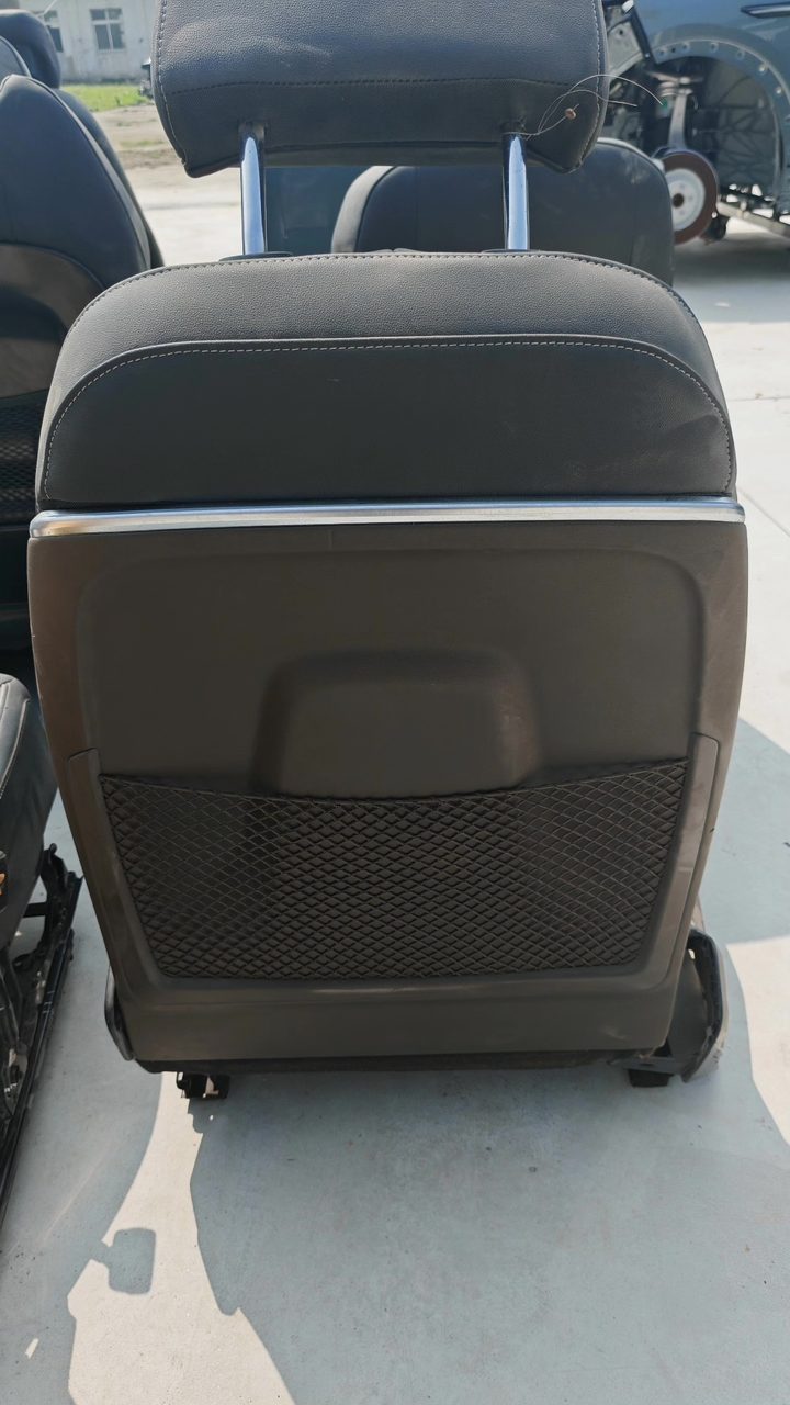 Audi Q6 Passenger Side Seat, OEM, Power Adjustment, with Heating
