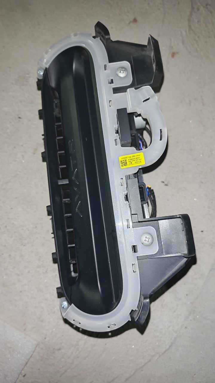 AVATR 12OEM Instrument Cluster Unit Air Vent, Part Number A20G07000000