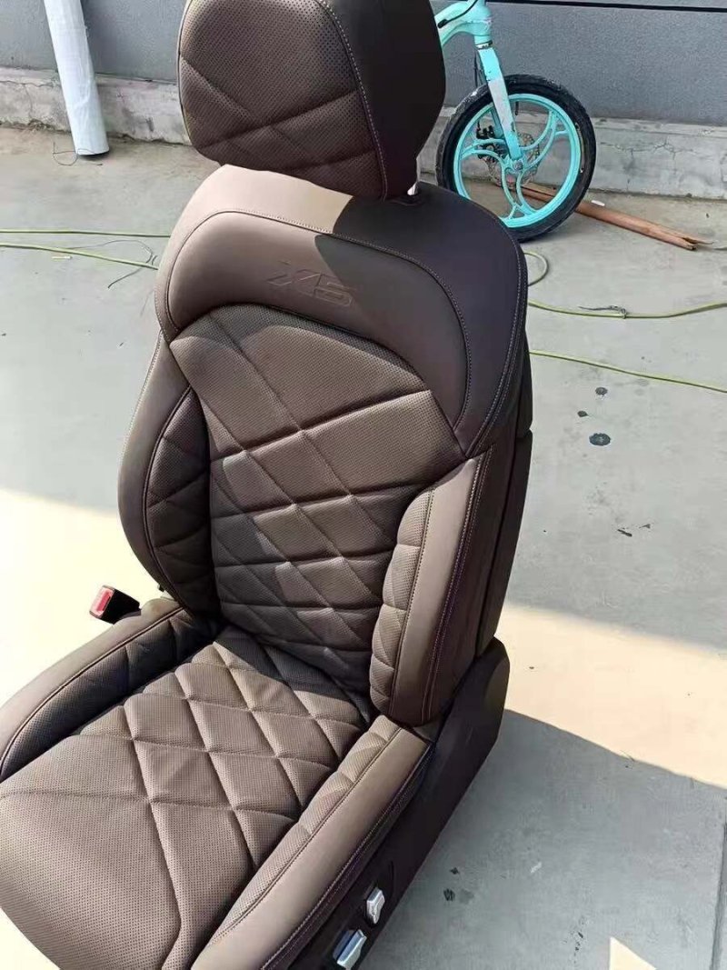 BMW X5, G18 main driver's seat, mocha leather, ventilation and heating, 18-way adjustment, lumbar support