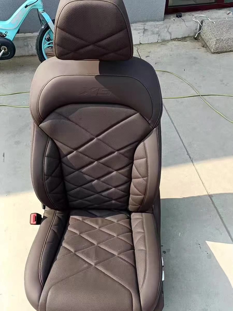 BMW X5, G18 main driver's seat, mocha leather, ventilation and heating, 18-way adjustment, lumbar support