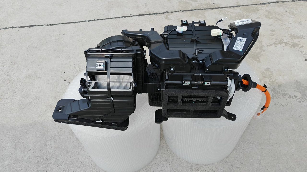 BYD Seagull Evaporator Box Assembly, Brand New OEM