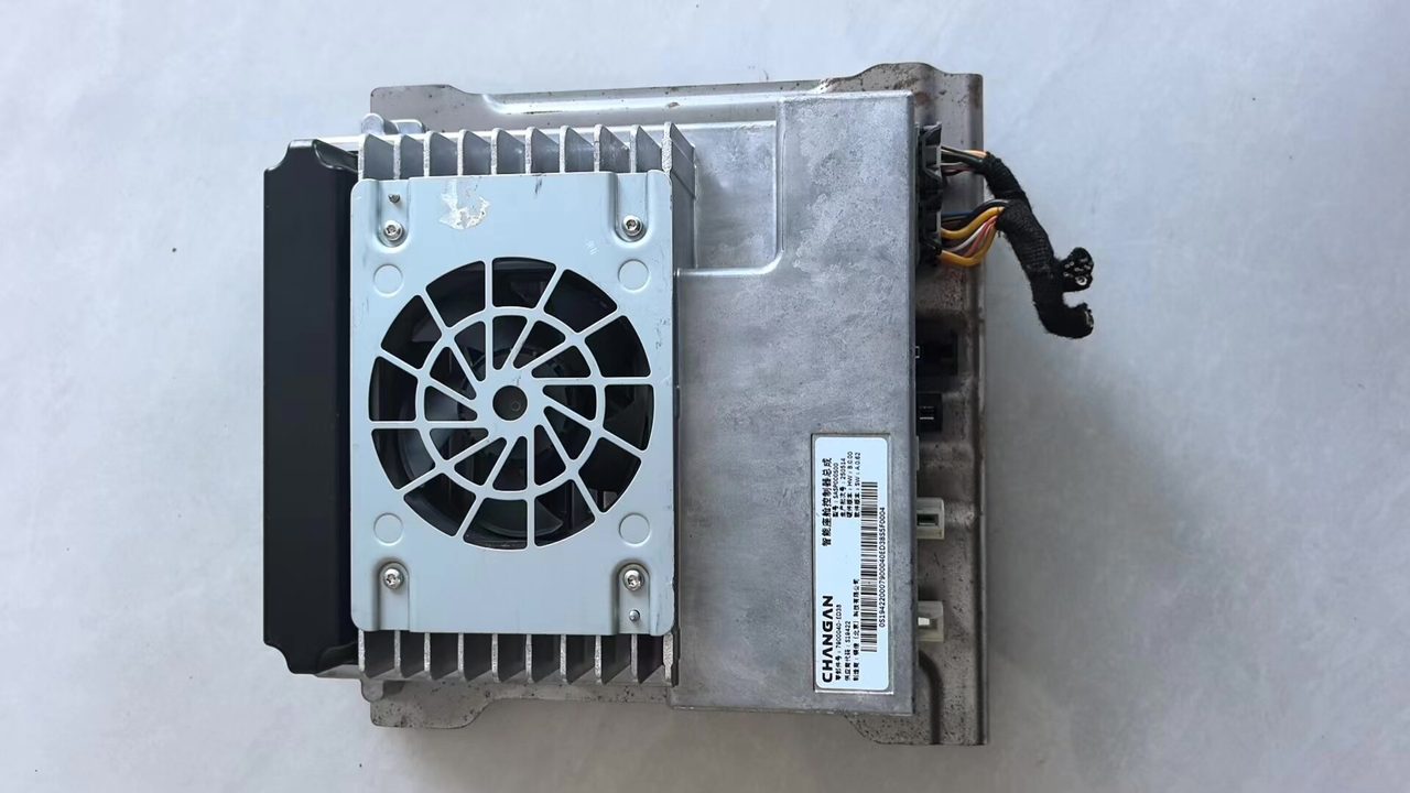 Changan Deep Blue S07 smart cockpit controller assembly, OEM