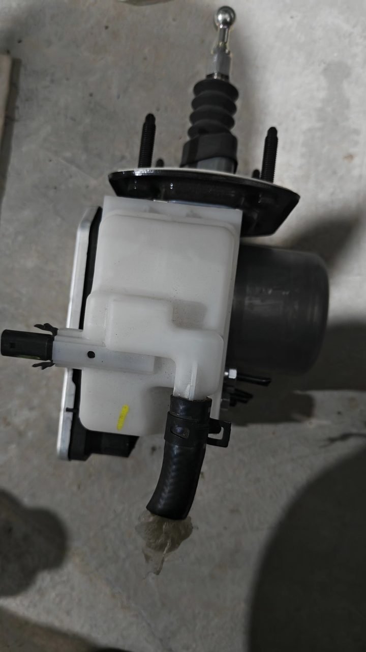 Qiyuan OEMIPB2.0, ABS pump