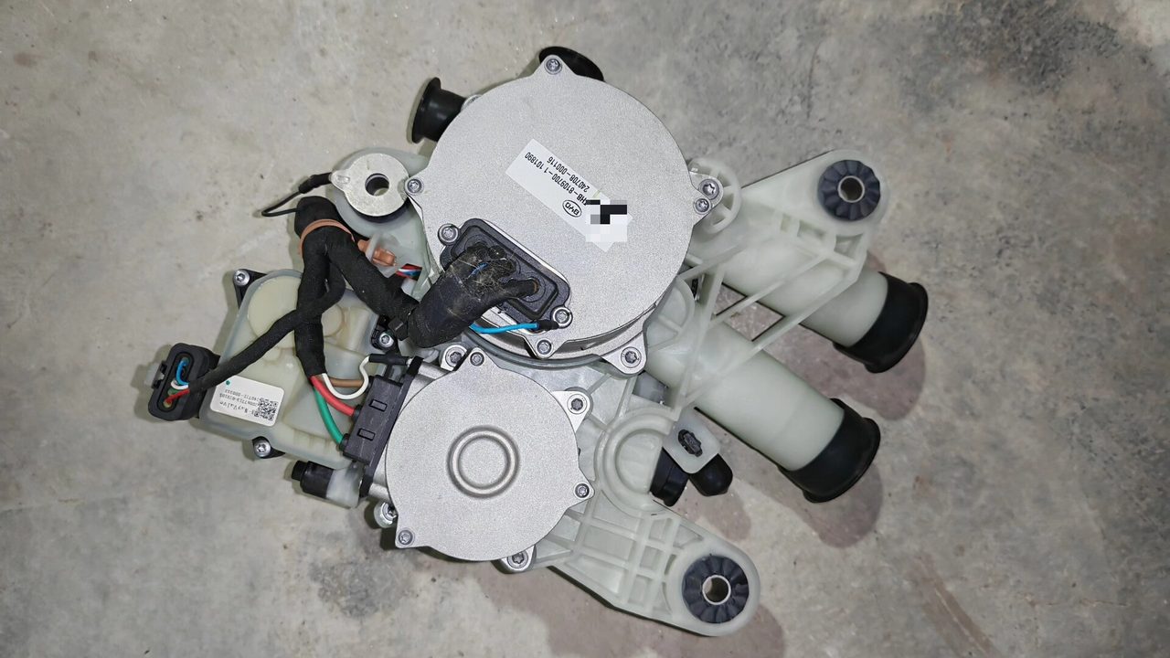 Denza Z9 thermal management integrated module, OEM