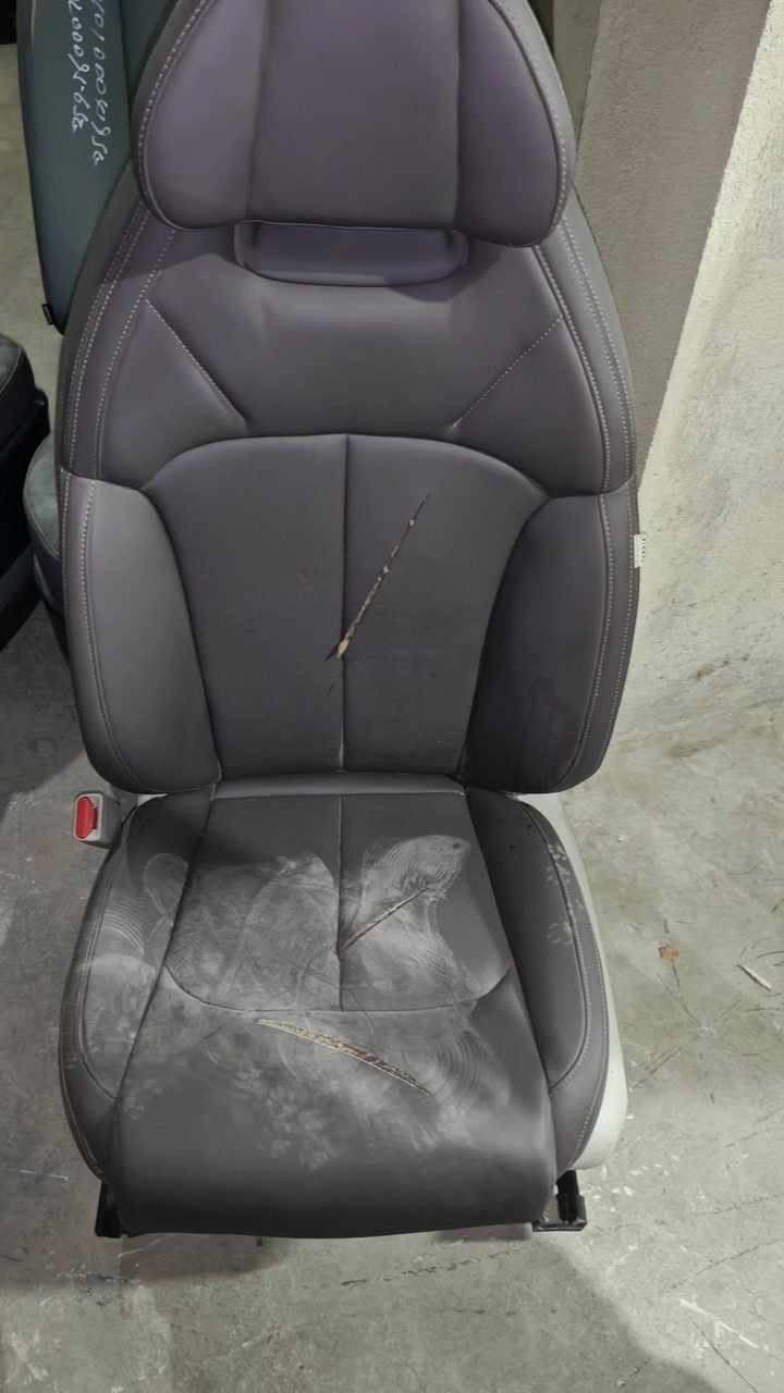 Leapmotor C11 Passenger Electric Seat, OEM, with Ventilation Heating, Power Adjustment