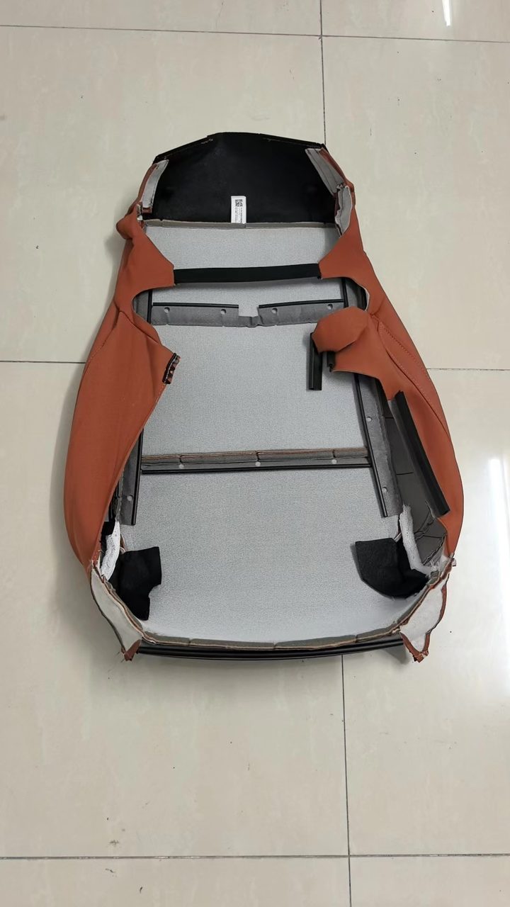 24 Ideal L7 (X03, MY24) right front seat cushion leather cover, orange