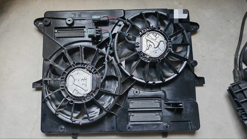 Li Auto L9OEM Cooling Fan Assembly, Dual Cooling Fan Design, with Control Module