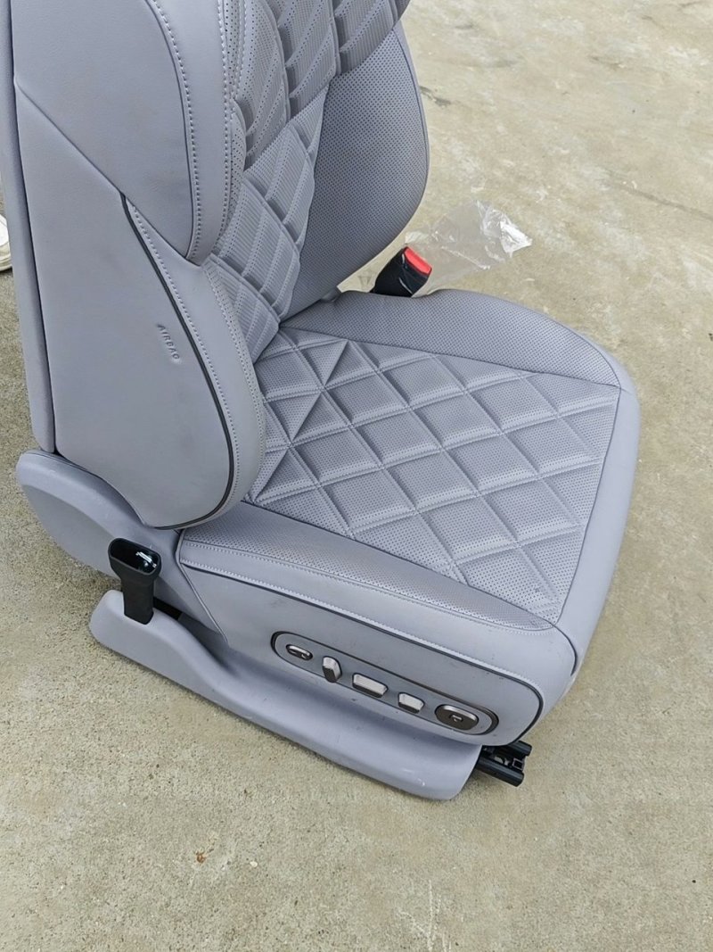 Li Auto L9, Livis Passenger Seat, OEM