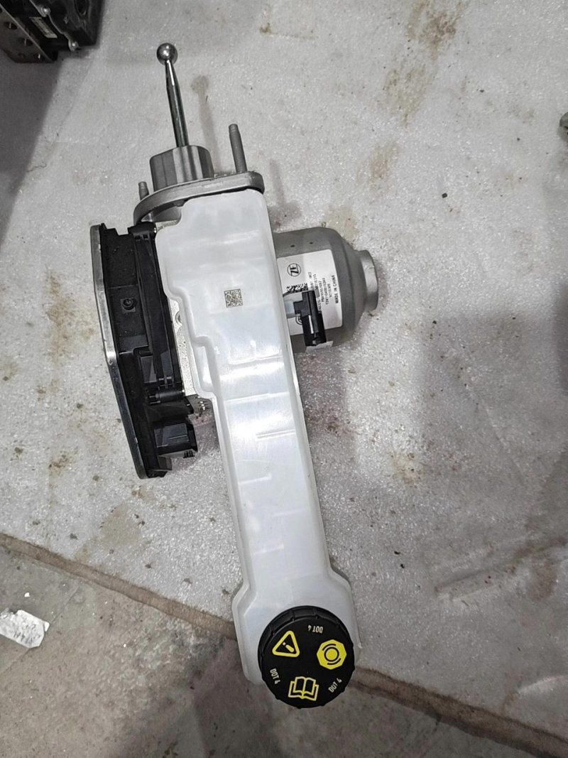 Lotus OEMABS Brake Pump, ZF Brand Outlet Item