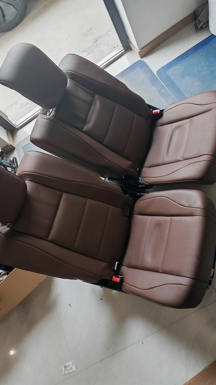 Mercedes-Benz GLS450 Third Row Seat, OEM Leather, with Seat Belt Connector