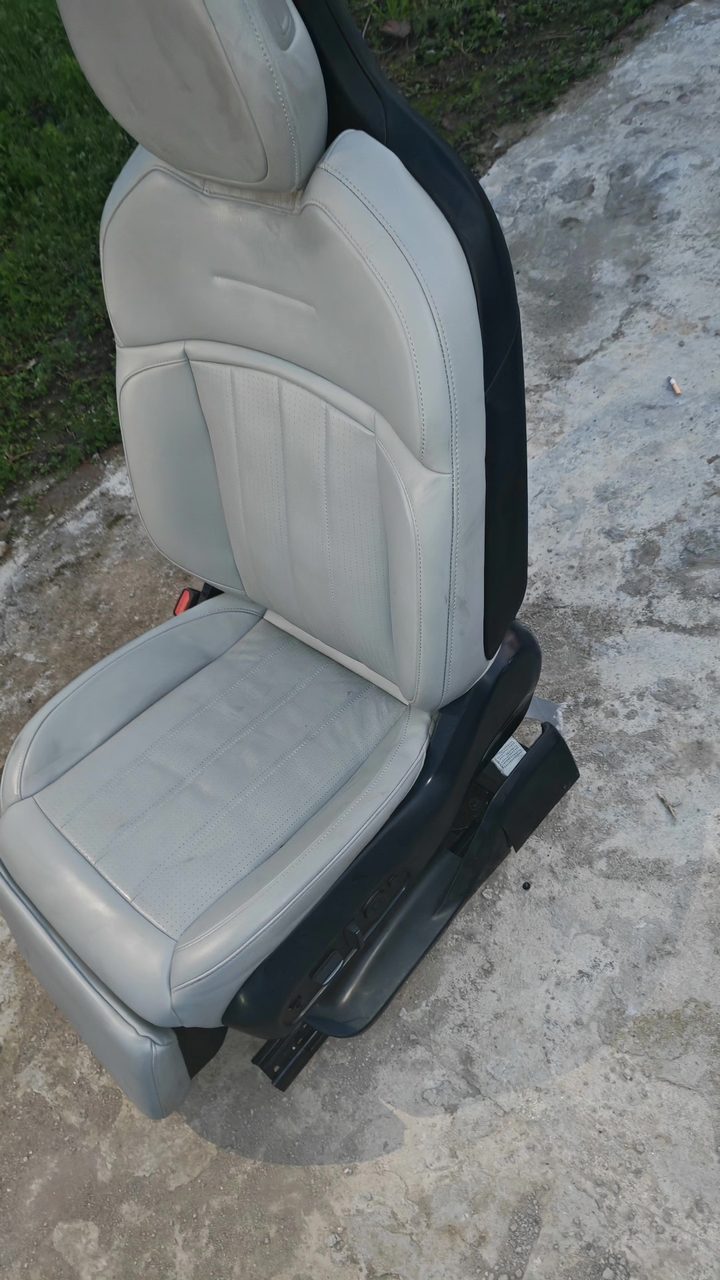 NIO ES6 main driver's seat, OEM