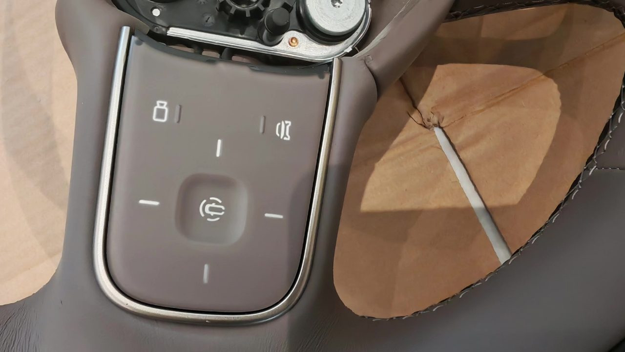 NIO ES8 OEM steering wheel with multi-function buttons, leather