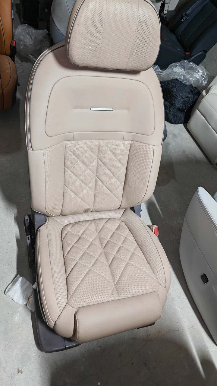 NIO ET9 Passenger Seat, Beige Leather Surface, with Lumbar Support, OEM
