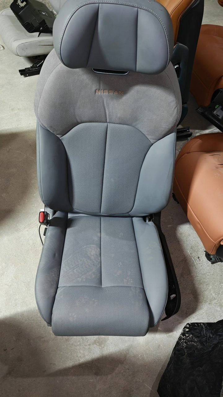 Nissan N7 Driver Seat, Gray Leather, with Power Adjustment, Leather Surface Complete, OEM