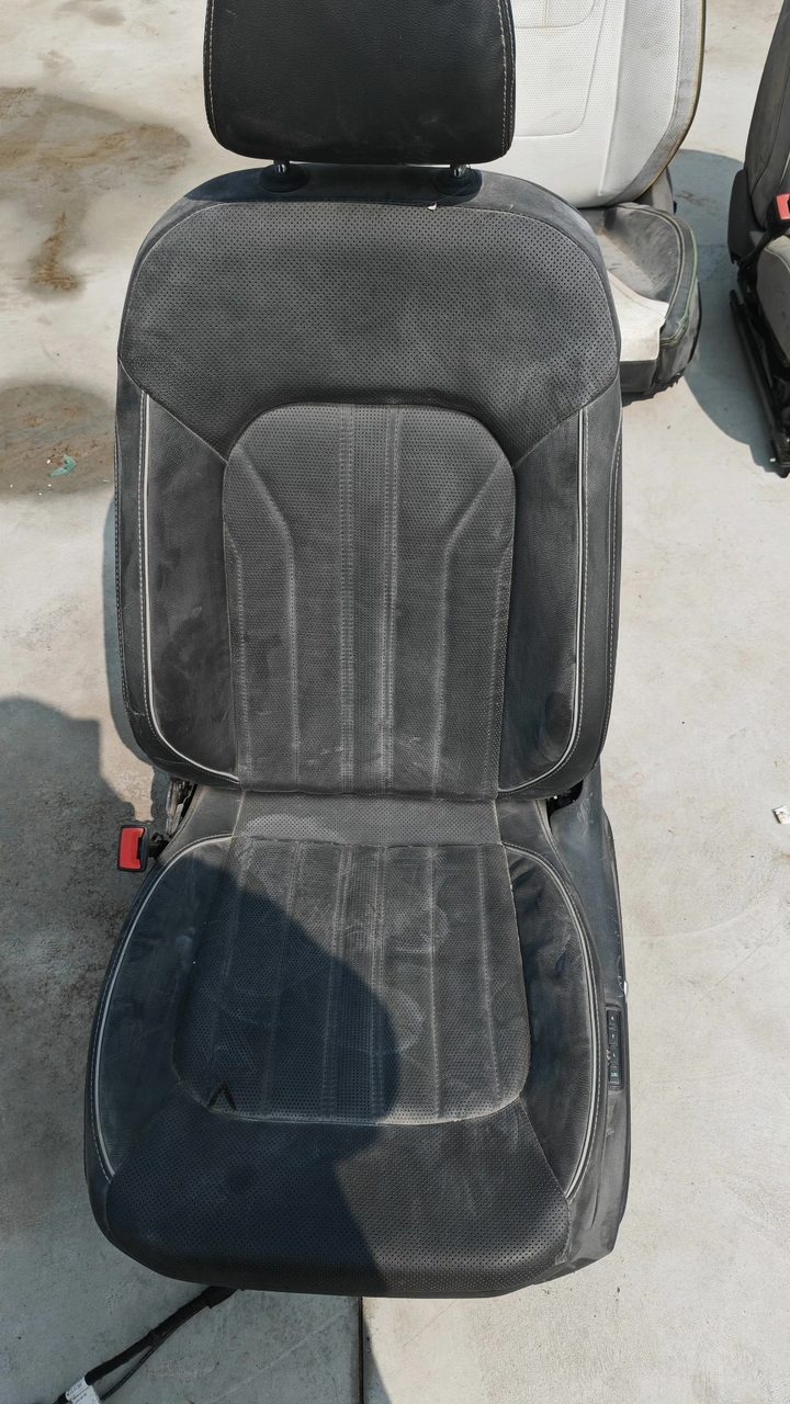 Volkswagen Teramont Main Sub Seat, OEM