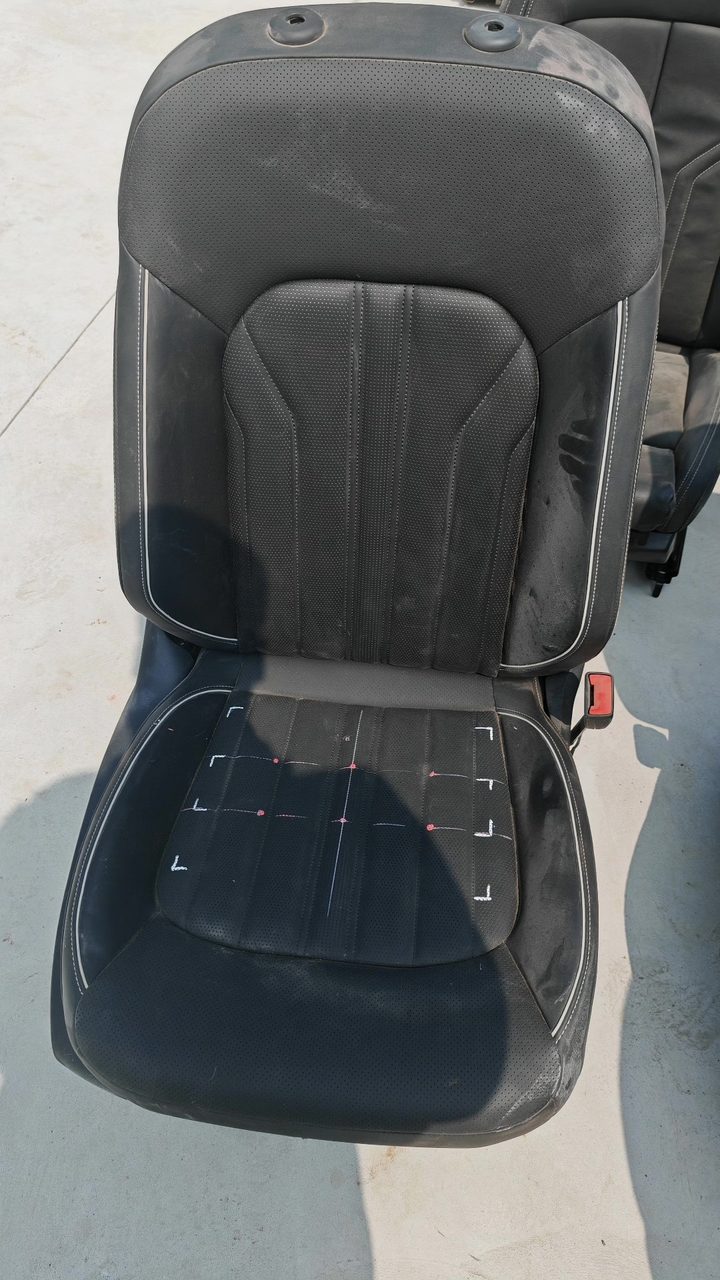 Volkswagen Teramont Main Sub Seat, OEM