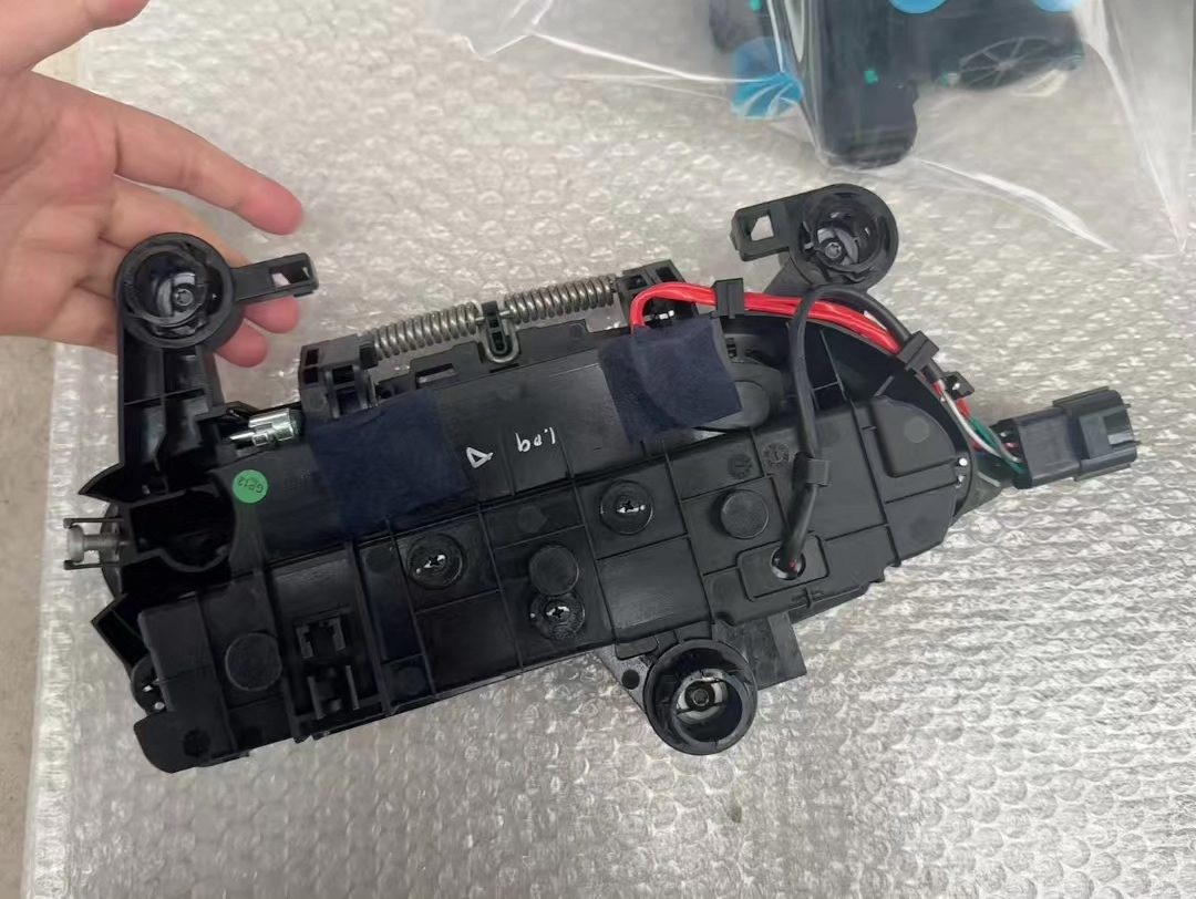 Lantu Taishan starlight door handle, OEM parts, with light and wiring harness