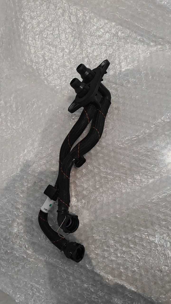 Xiaomi SU7 Heater Coolant Hose, OEM