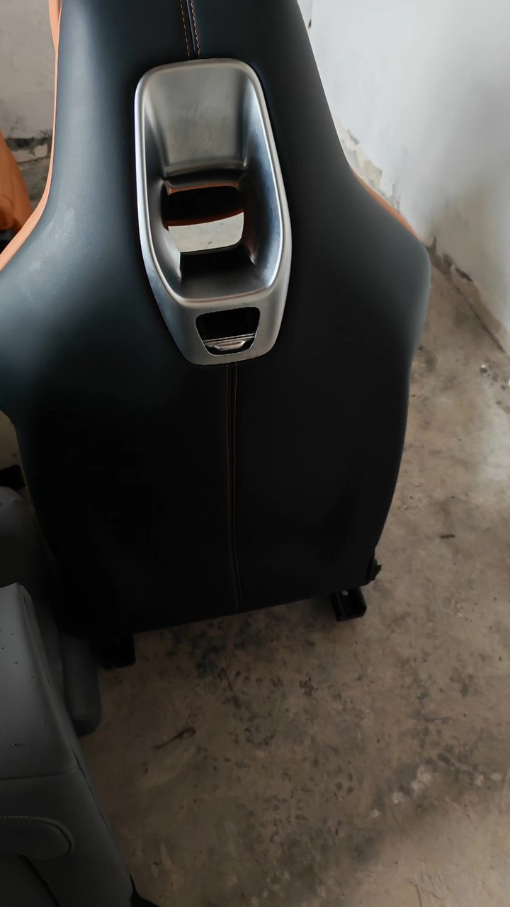 Xiaomi YU passenger seat, OEM, orange leather cover, with leg drag