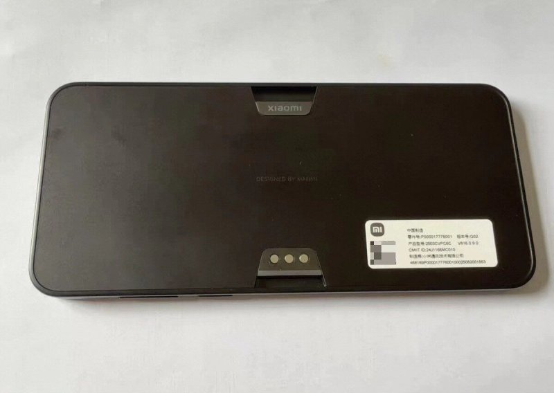 Xiaomi YU7, Rear Entertainment Screen, Mechanism