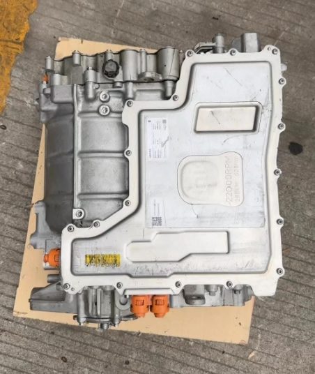 Xiaomi yu7 Rear Motor Reducer Controller Assembly, Part Number TZ220XY109, OEM, No Repair History