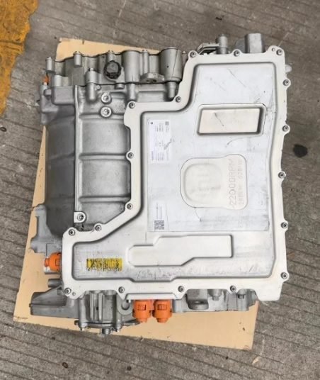 Xiaomi yu7 Rear Motor Reducer Controller Assembly, Part Number TZ220XY109, OEM, No Repair History