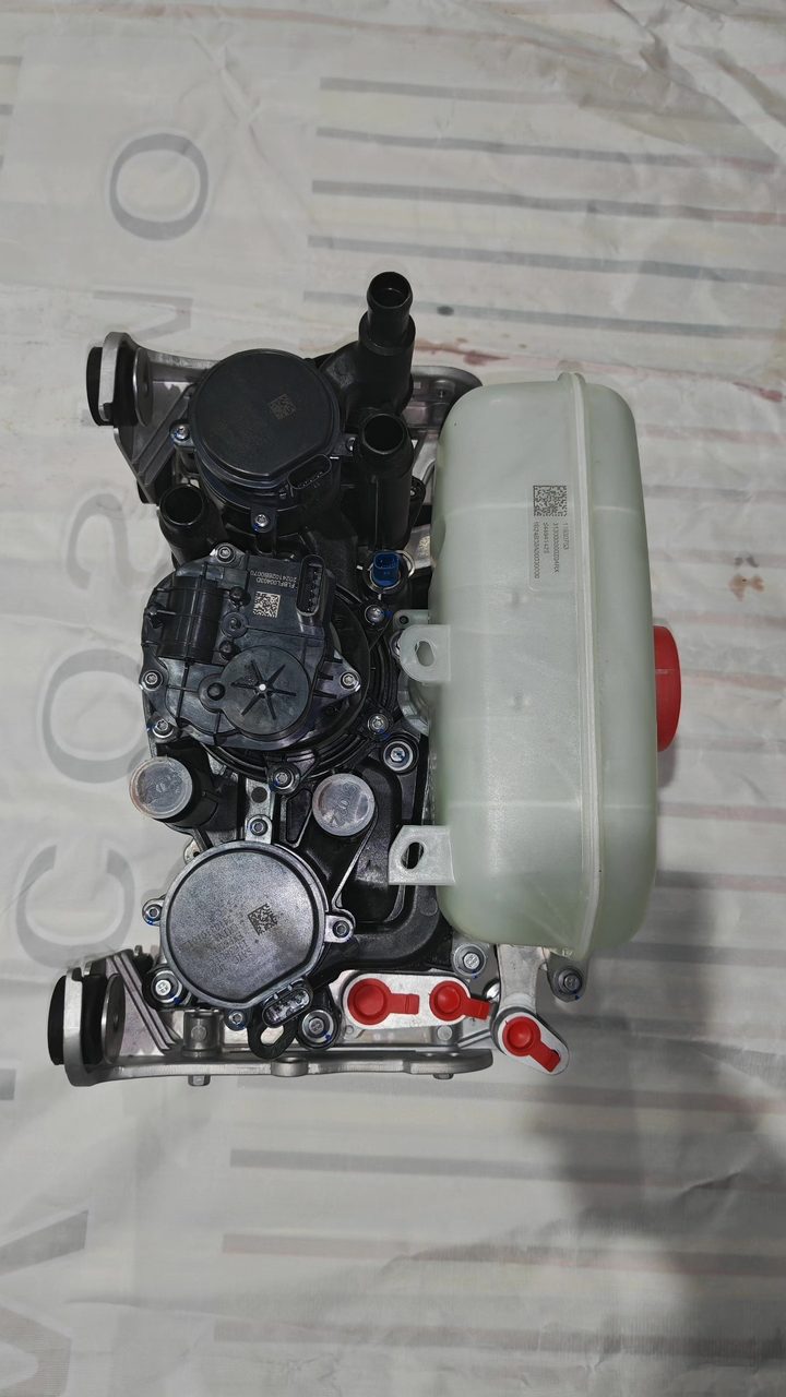 XPeng G6, Integrated Coolant Reservoir Assembly, Thermal Management Integrated Module