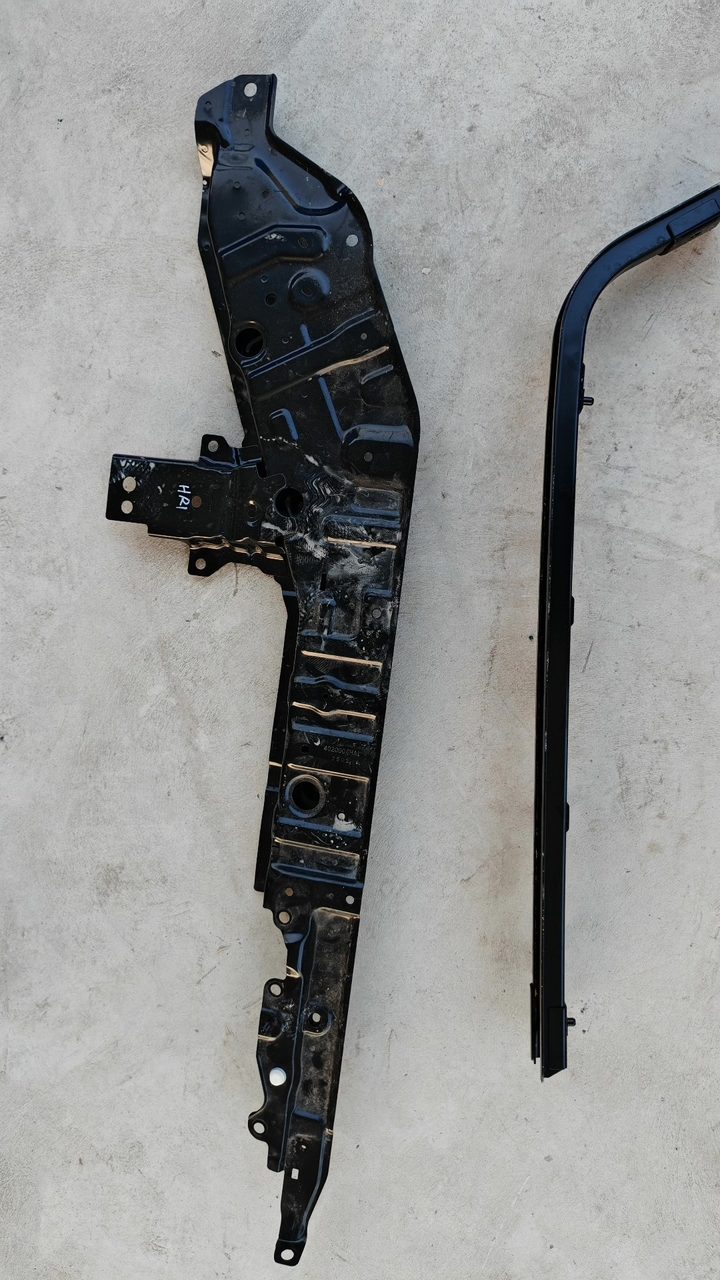 XPeng X9 Middle Door Slide Rail