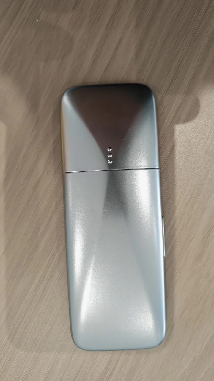 Xpeng X9 rear multimedia remote control, adapted to Xpeng X9 rear entertainment screen, OEM