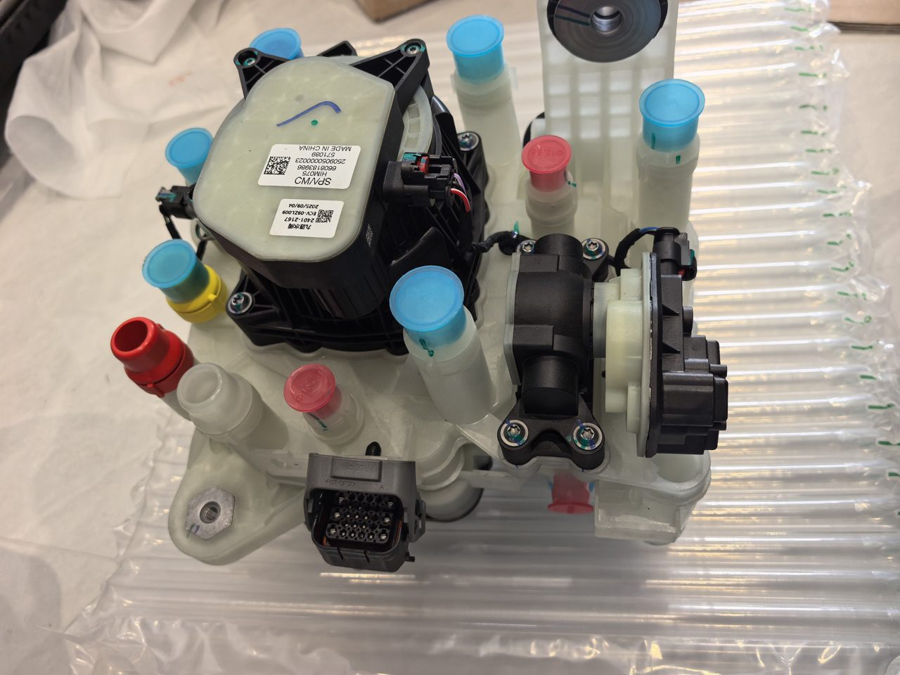 ZEEKR Thermal Management Integrated Module ZEEKR Thermal Management