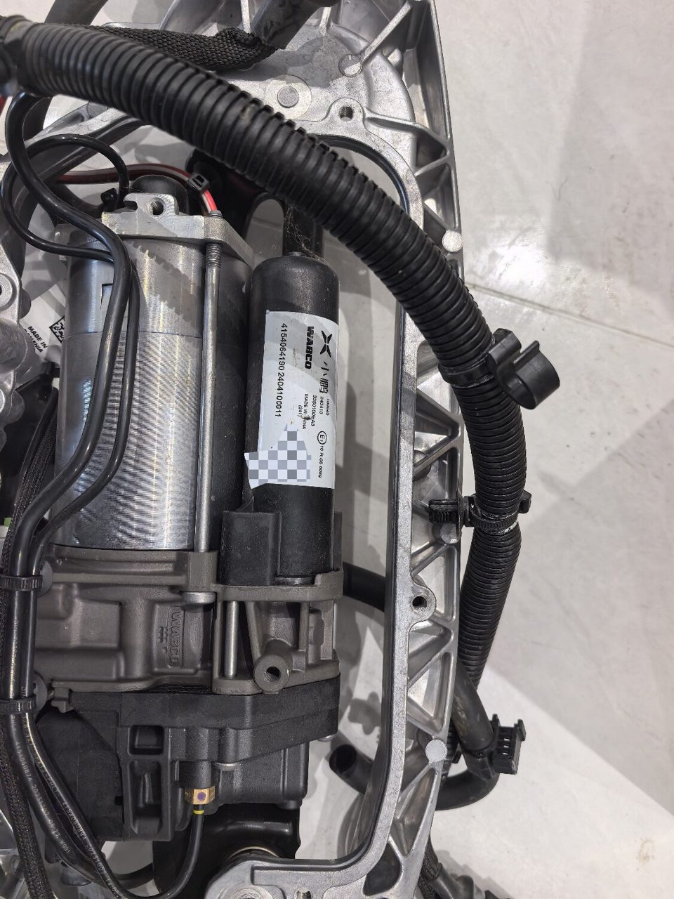 XPeng x9 Air Pump XPeng x9 Distribution Valve