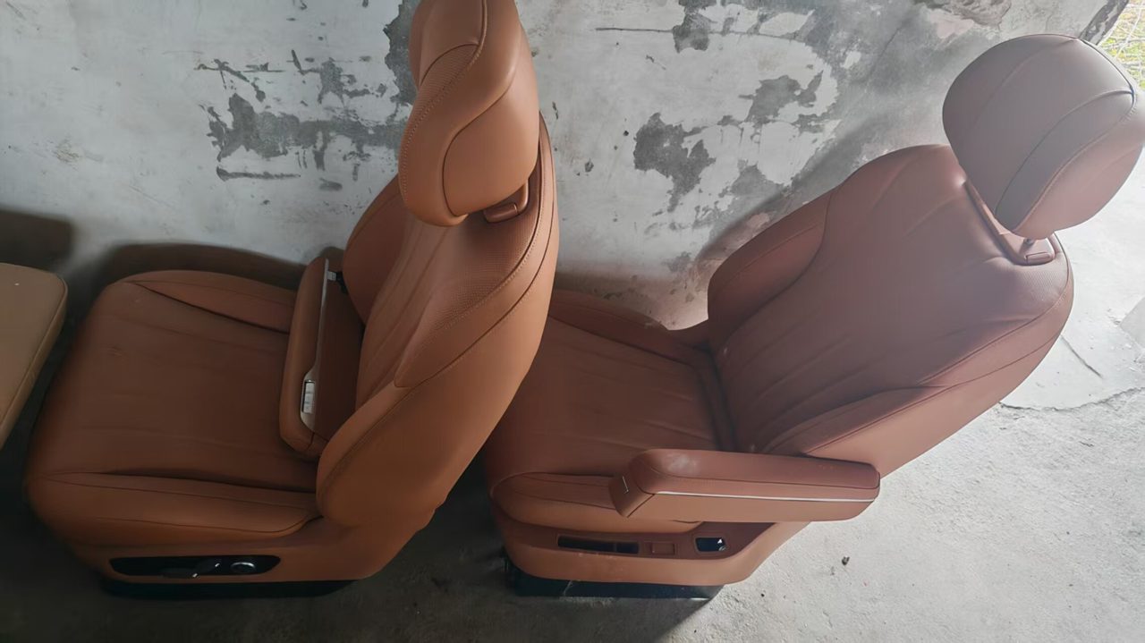 AITO M8 Driver & Passenger Seat, Orange Leather Surface, OEM Dismantled, Fully Functional