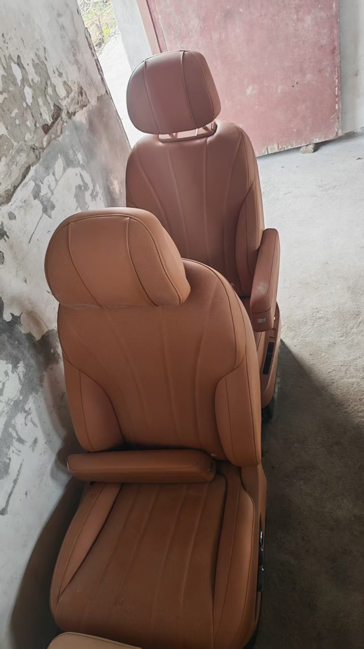 AITO M8 Driver & Passenger Seat, Orange Leather Surface, OEM Dismantled, Fully Functional